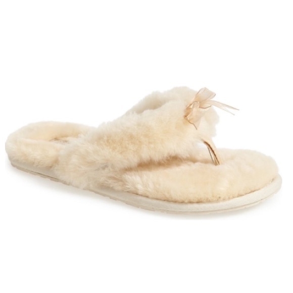 thong slippers ugg